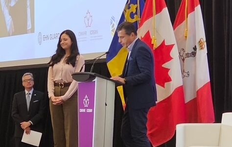 CIMVHR Research Excellence Award